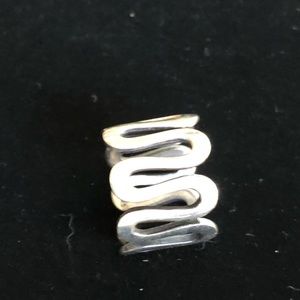 Curvilinear modernist sterling silver ring.